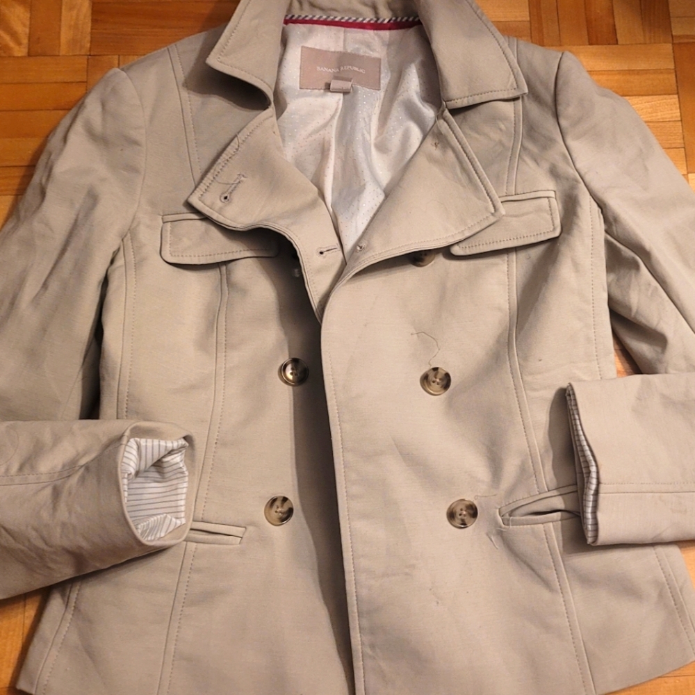 Banana Republic Tan Vest Tailored Design